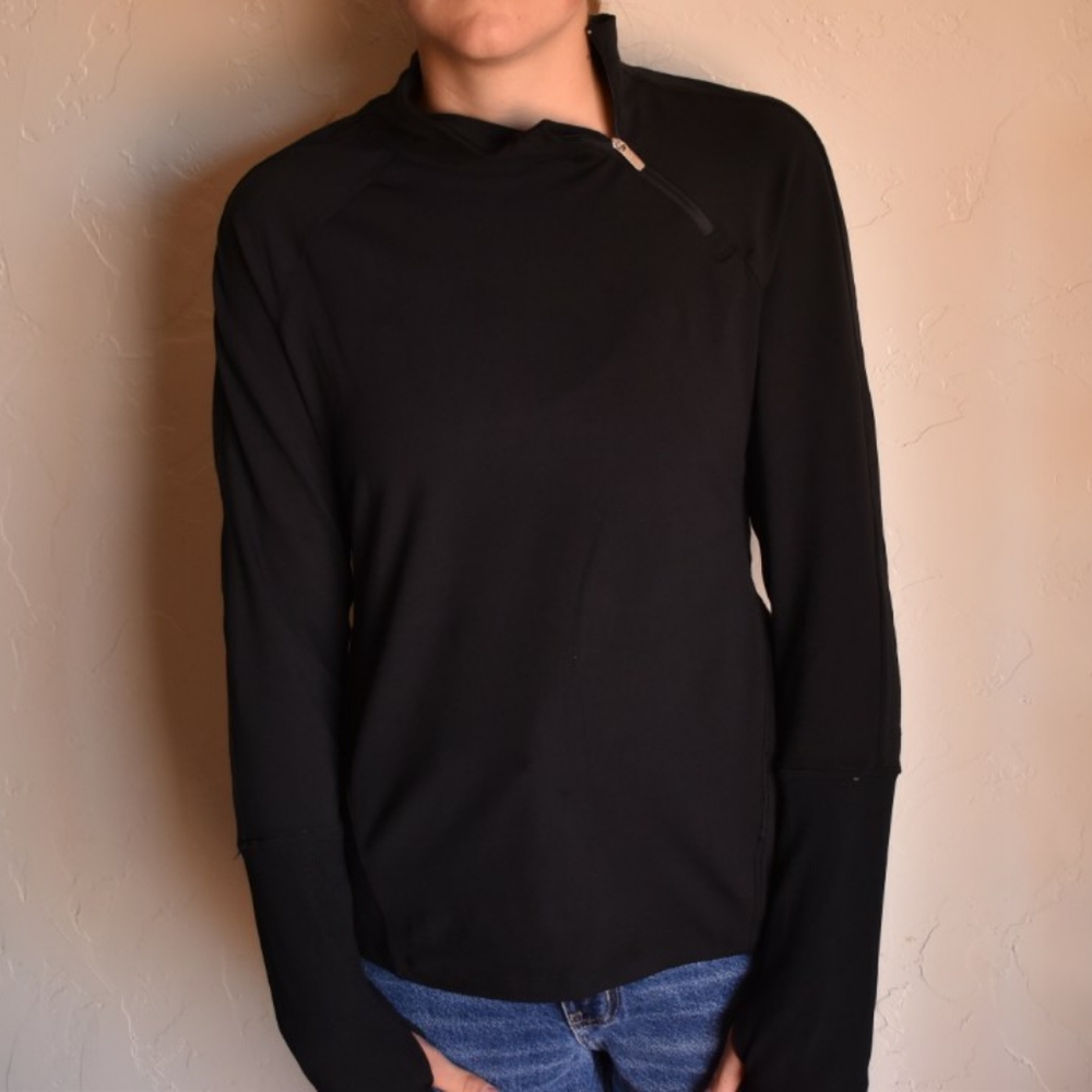 Never worn athletic top